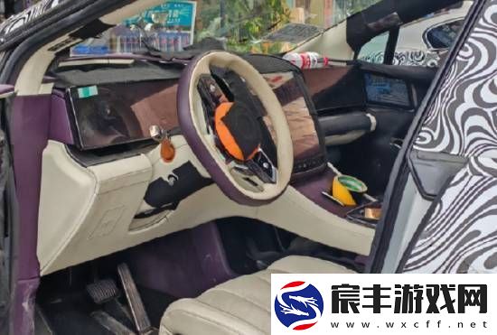 比亚迪首款百万级轿车仰望U7内饰曝光！延续U8设计
