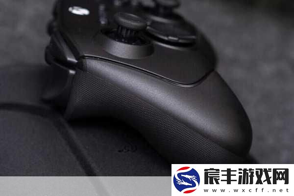 RAZER幻影战狼V3专业版震撼发布-手游玩家PC&Xbox新宠儿！