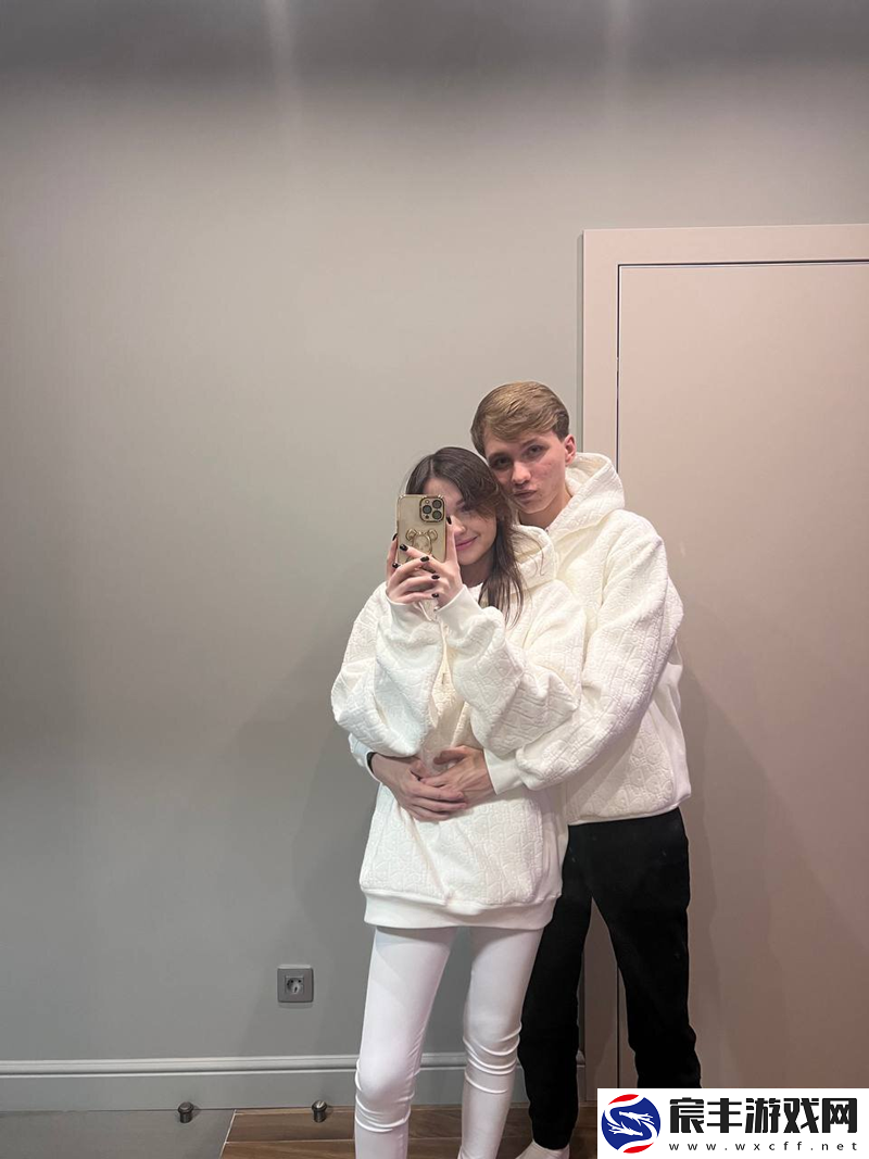 m0NESY前女友：我为此感到非常羞愧