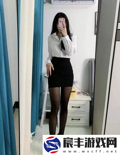 女生和女生一起相嗟嗟嗟免费社交体验，用户：建立深厚友谊的独特途径！