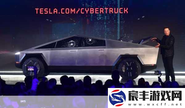 特斯拉Cybertruck拖拽巨型马斯克雕像-得州掀起科技狂潮！