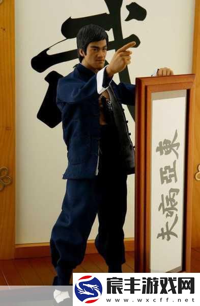 中国功夫再现江湖-人人争做李小龙刀剑兵器谱燃爆来袭！