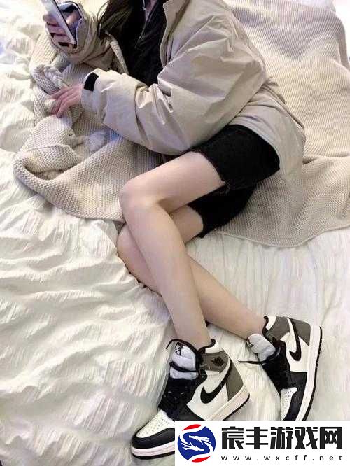做-AJ-的姿势教程大全图软件直接封停：教你远离违规陷阱
