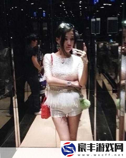 炫富新高度！手游圈惊现脑残炫富女-郭美美都要靠边站