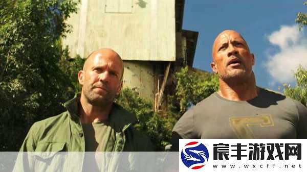 杰森斯坦森夫妇海滩度假-手游玩家也能体验快艇日光浴乐趣！