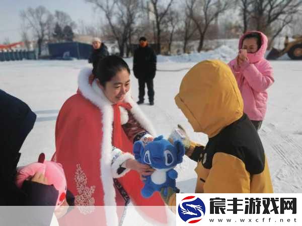 丽莎无爱心无小内：丽莎的冷漠世界：无爱心与孤独的小内心