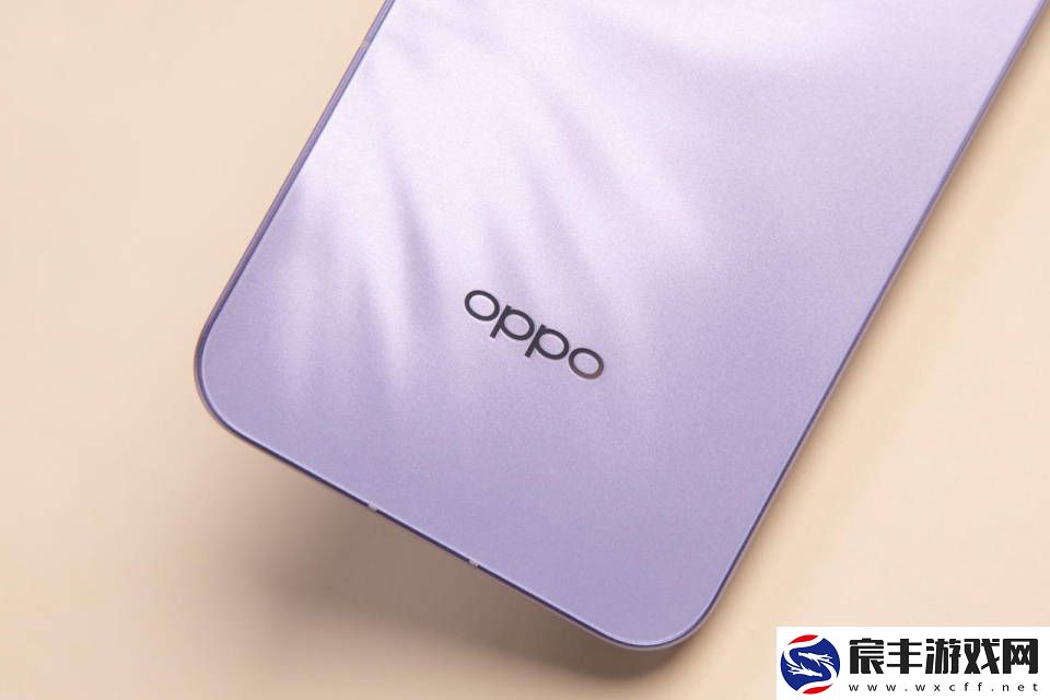 OPPO-Reno13上手实测：颜值与性能并蓄-续航游戏表现如何