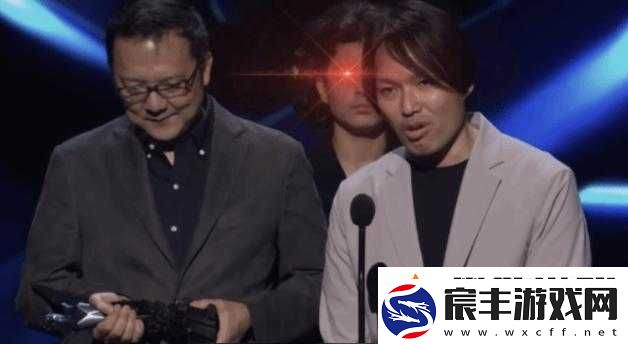 TGA颁奖典礼惊现抢麦少年-意外成官方P图创意焦点引热议