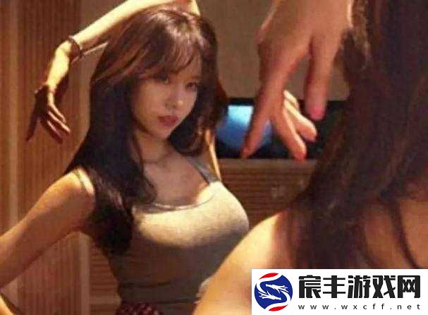 在线观看成年人三级片满堂红：精彩绝伦的视觉盛宴