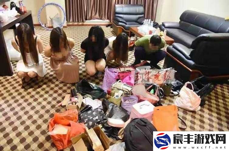 妓女于公园公然进行扣逼插水等低俗行为令人震惊