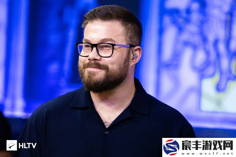 BanKs谈采访Zeus：我是第一个用英语采访他的人
